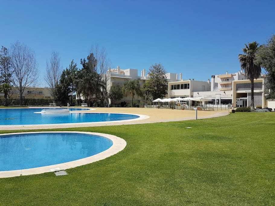 Apartmán Eden Jasmim By Fhr Quarteira Exteriér fotografie